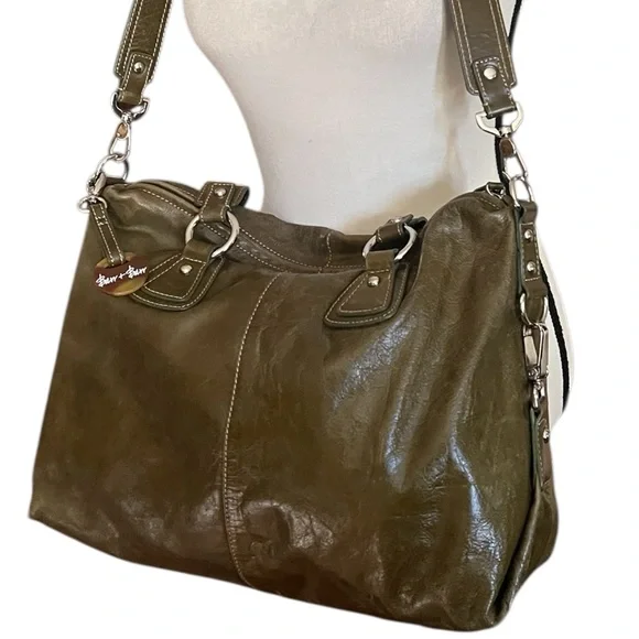 Barr & Barr Genuine Olive Green Leather Crossbody Shoulder Bag. Very subtle. - Picture 4 of 10